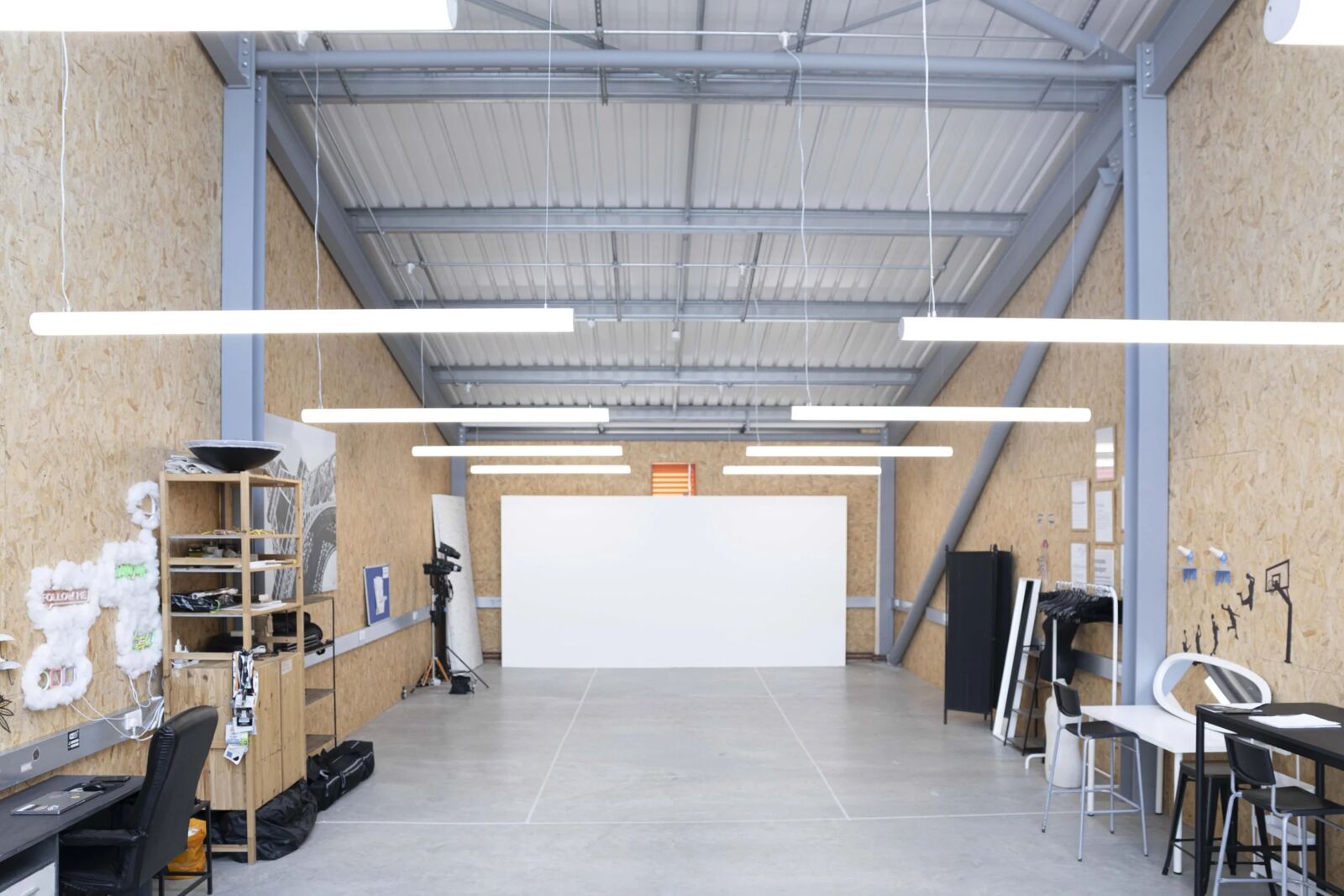 fFRAME PERFECT STUDIO 2_2_6.JPG